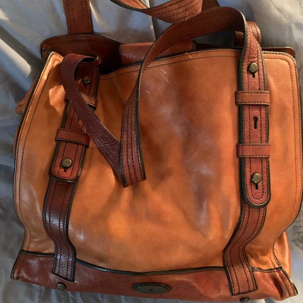 Fossil tote bag